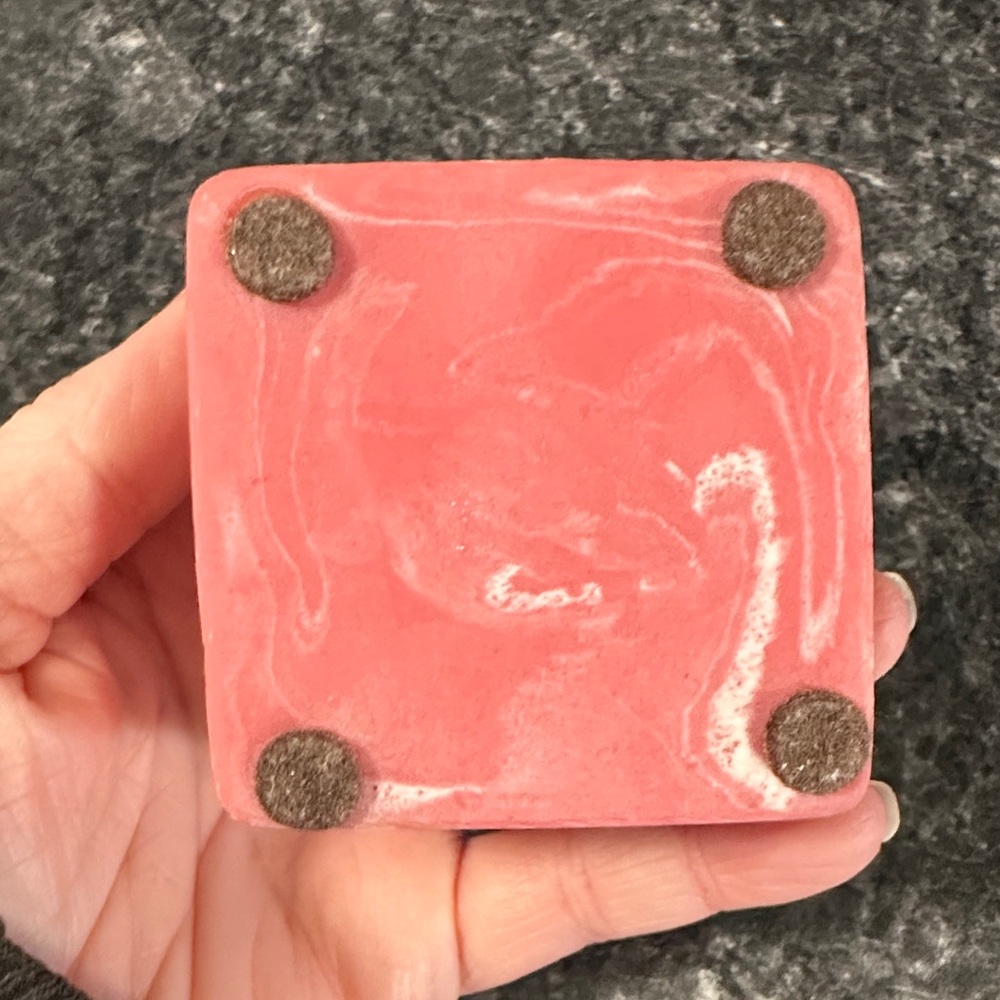 Vintage Incolay Soapstone Pink/White Trinket Box Bear with Balloons - Picture 7 of 9